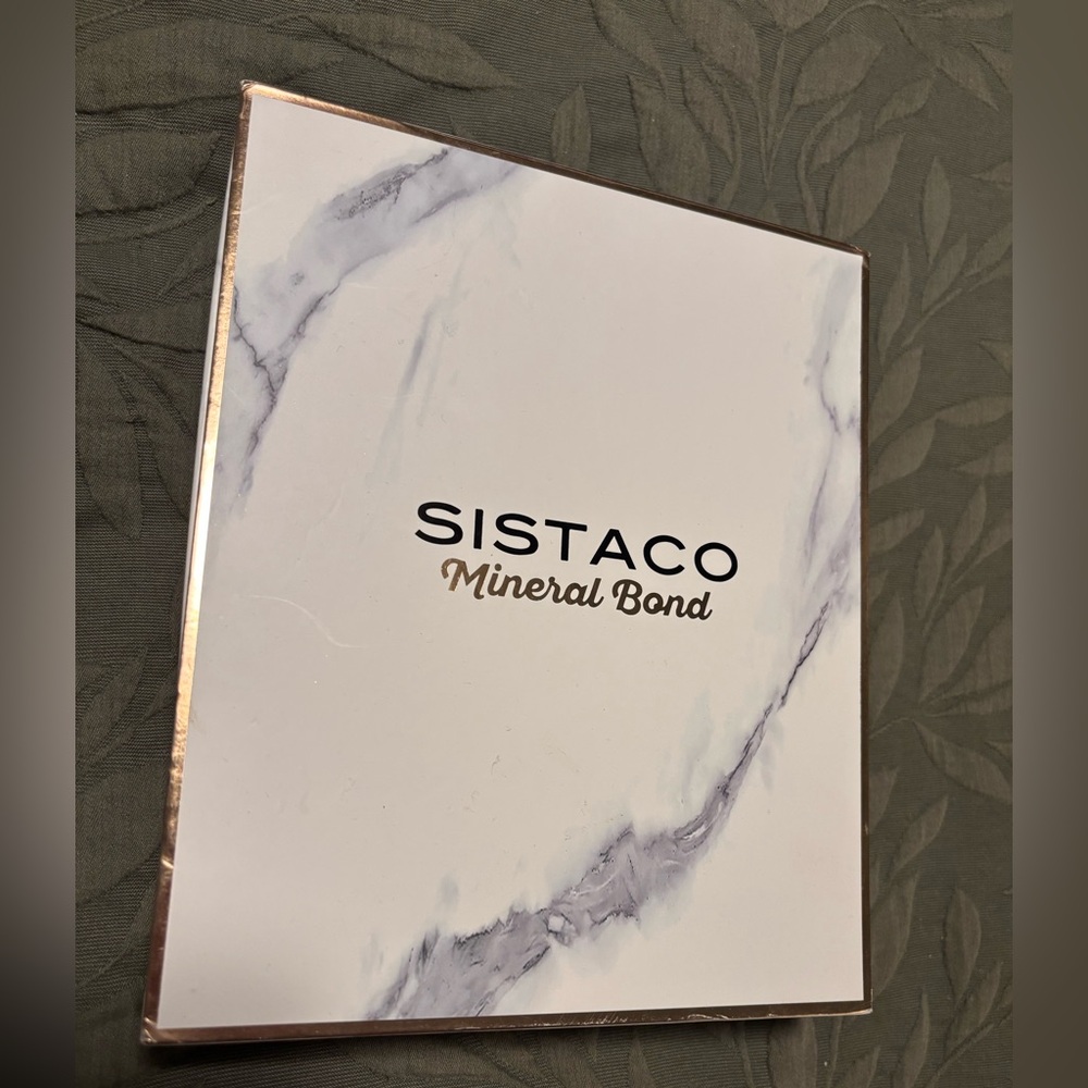 NEW Sistaco Mineral Bond Set With Lamp and 3 Colors